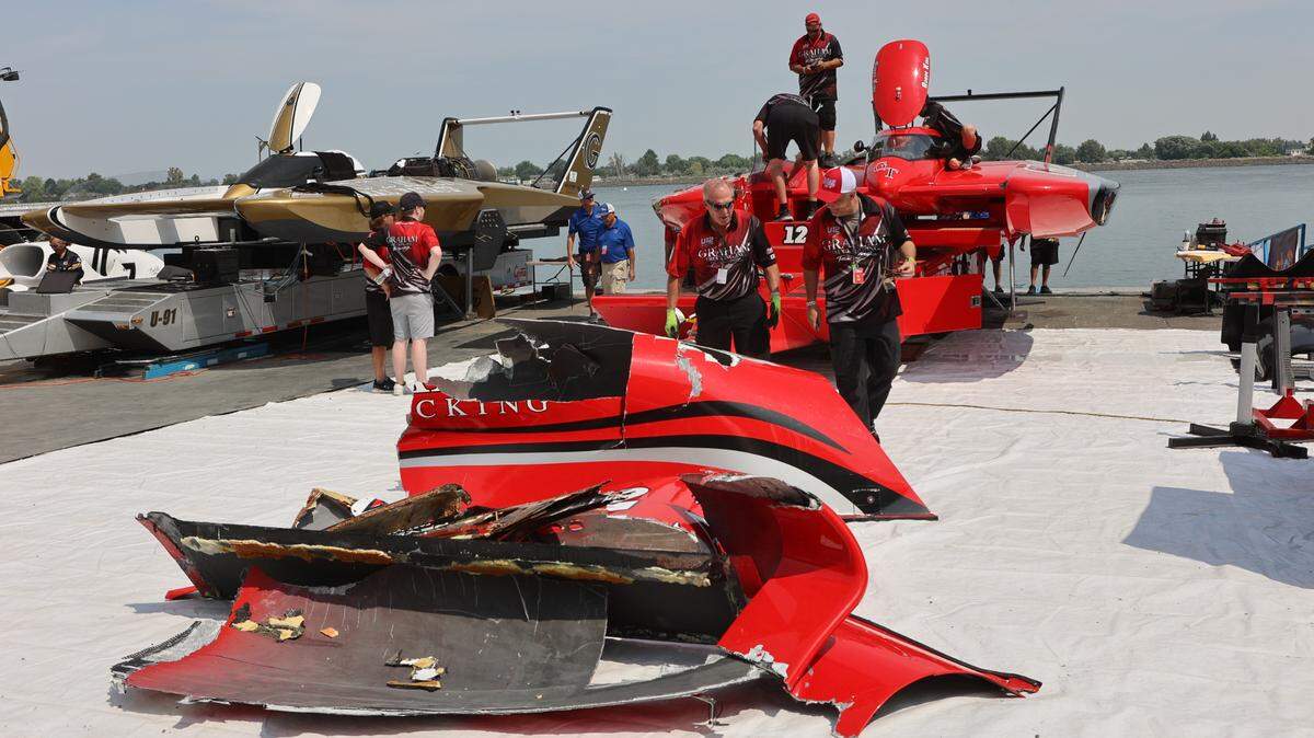 Watch airborne launch, flip at the 2024 Columbia Cup hydroplane